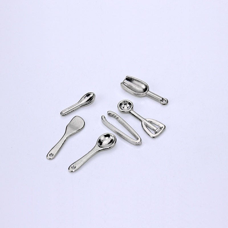 Miniature food play scene model