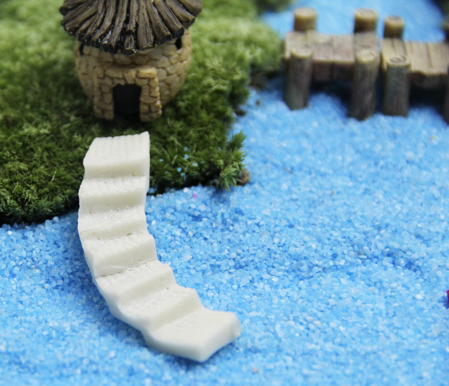 New Hot Sale Mini Craft Figurine Plant Pot Garden Ornament Miniature Fairy Garden Decor DIY